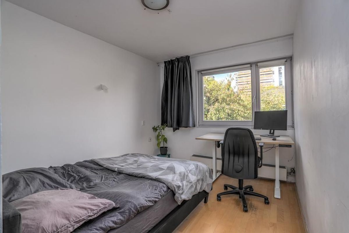 Joannes J.F. Waplaan 13 Photo Blur 14