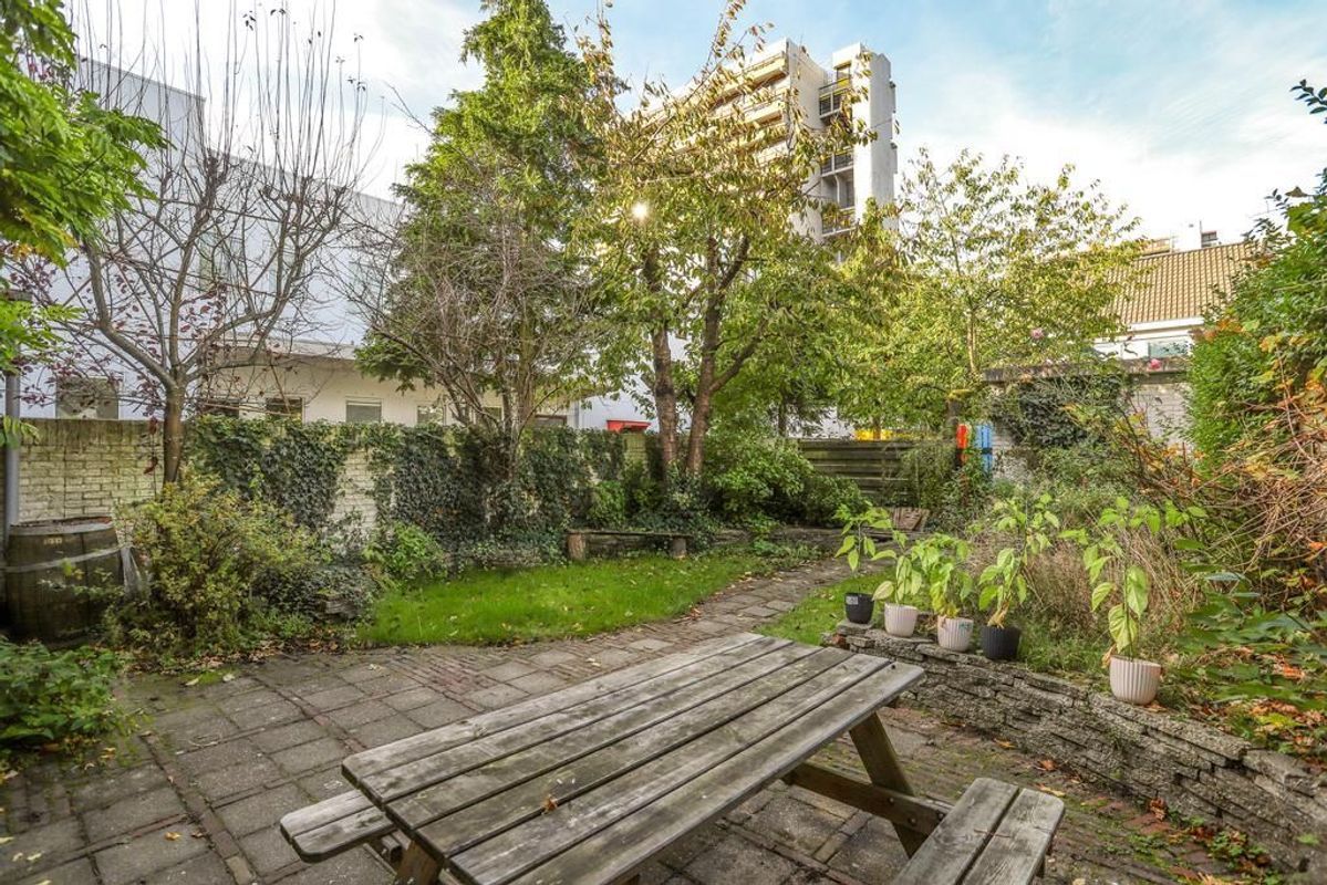 Joannes J.F. Waplaan 13 Photo Blur 23