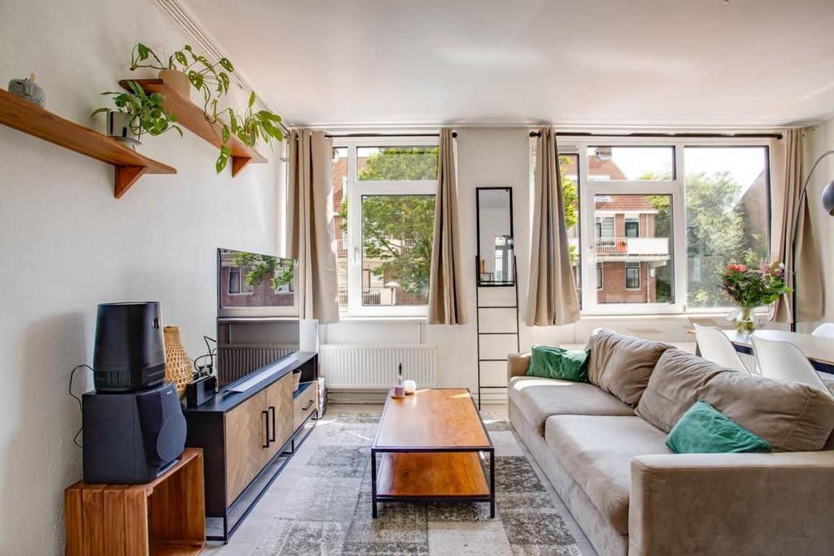 Enthofstraat 22-1 Photo Blur 3