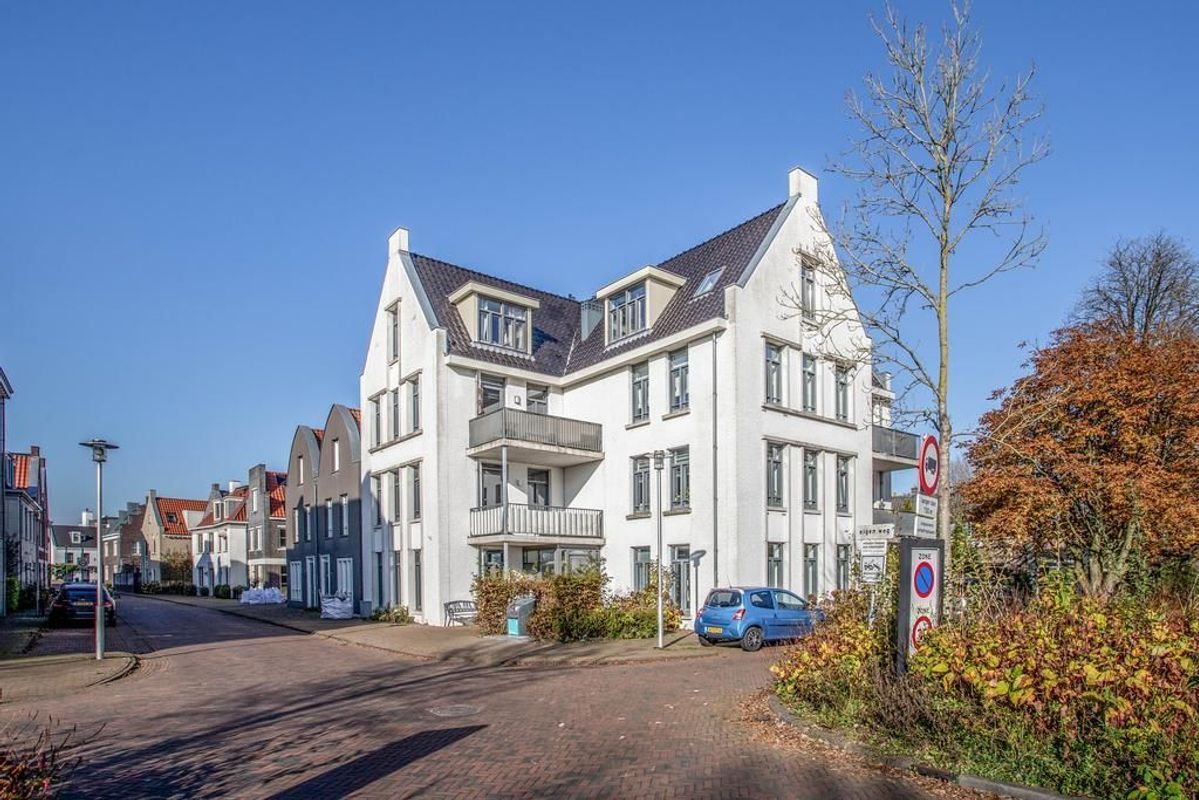 L. Rotgansstraat 51 Photo Blur 21