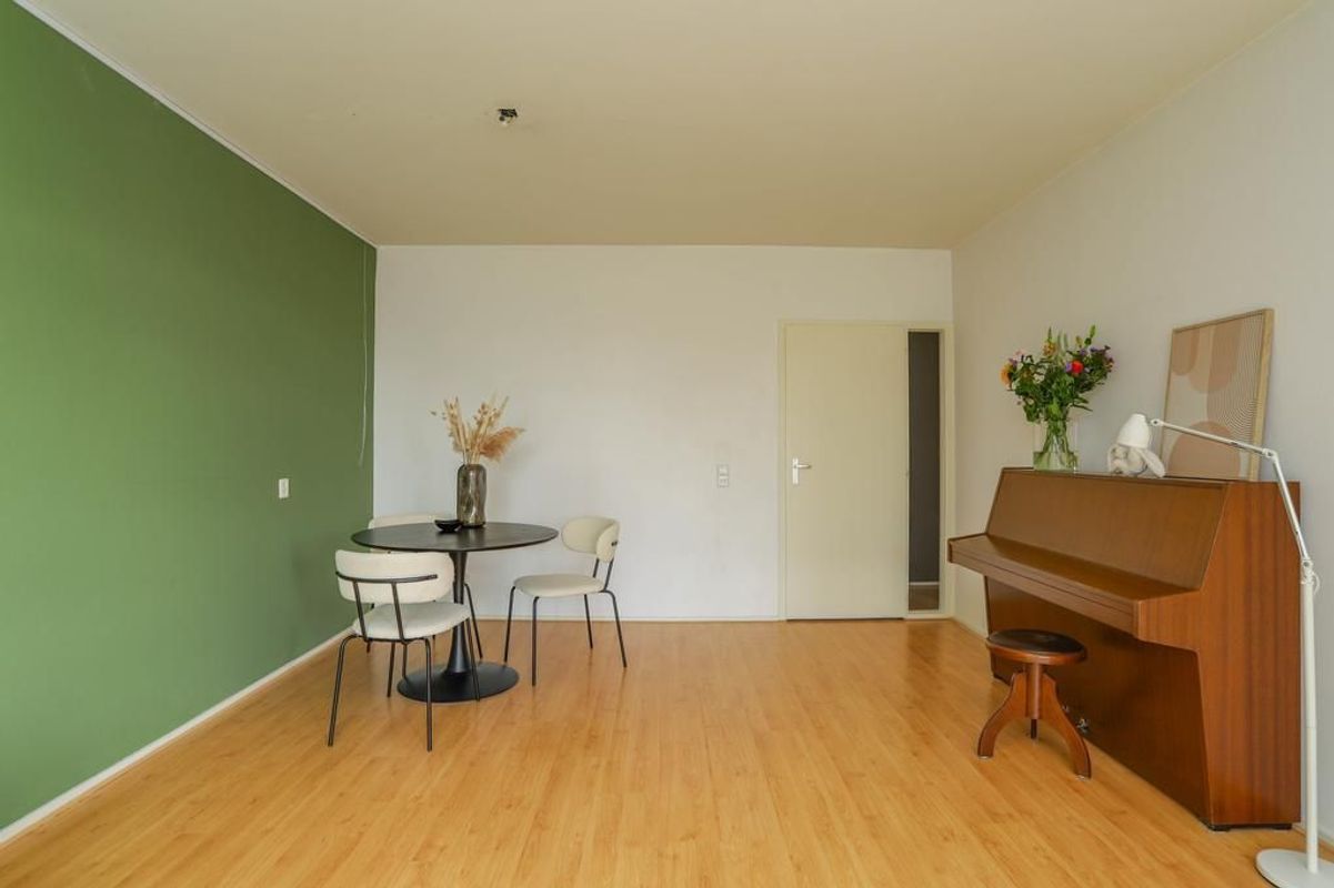 Van Vollenhovenlaan 379 Photo Blur 11