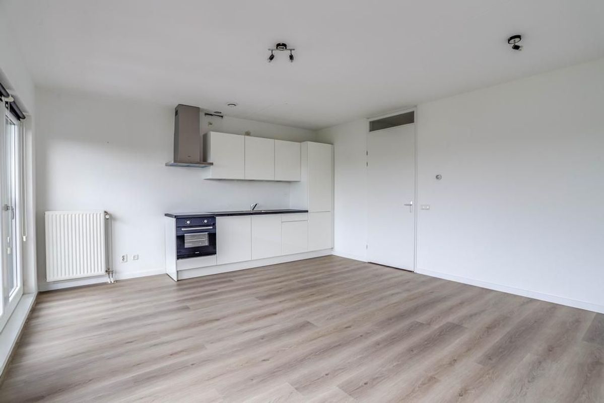 Miles Davisstraat 241 Photo Blur 6