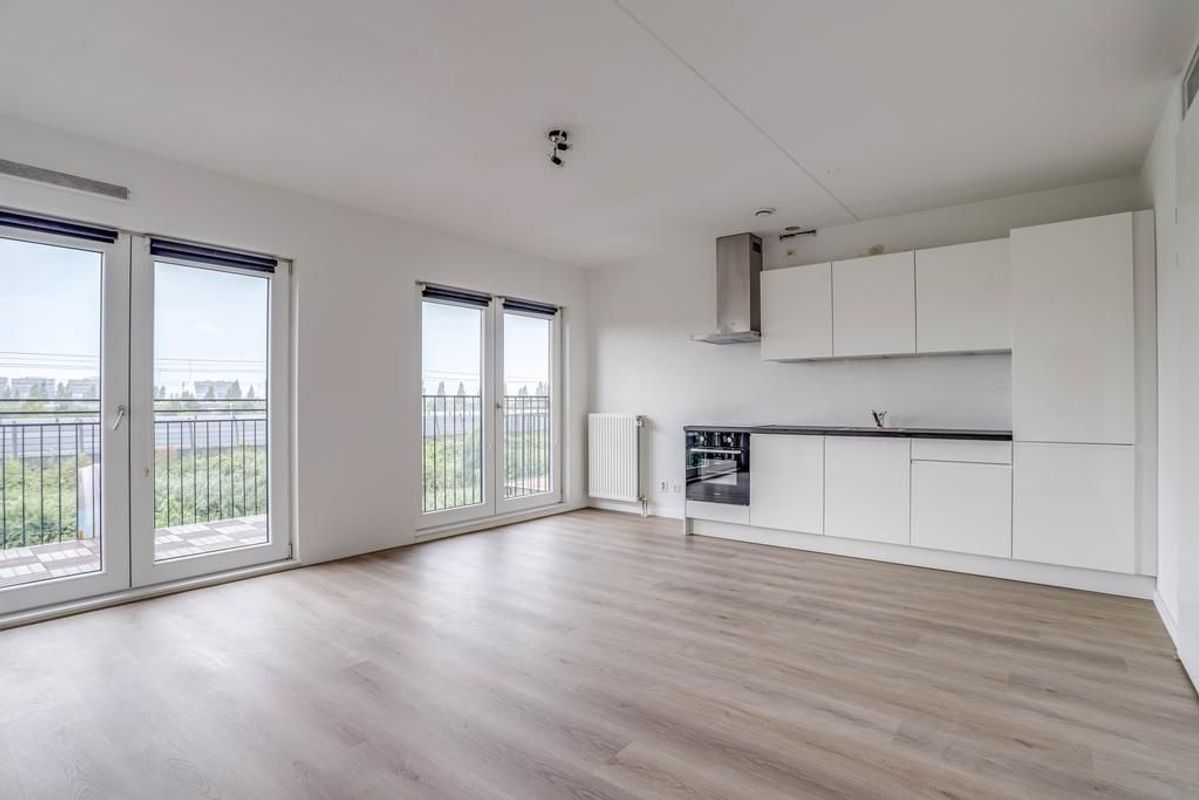 Miles Davisstraat 241 Photo Blur 5