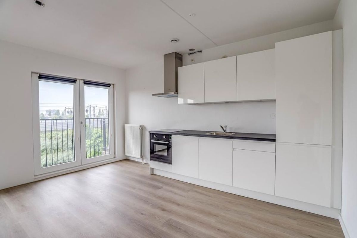 Miles Davisstraat 241 Photo Blur 9