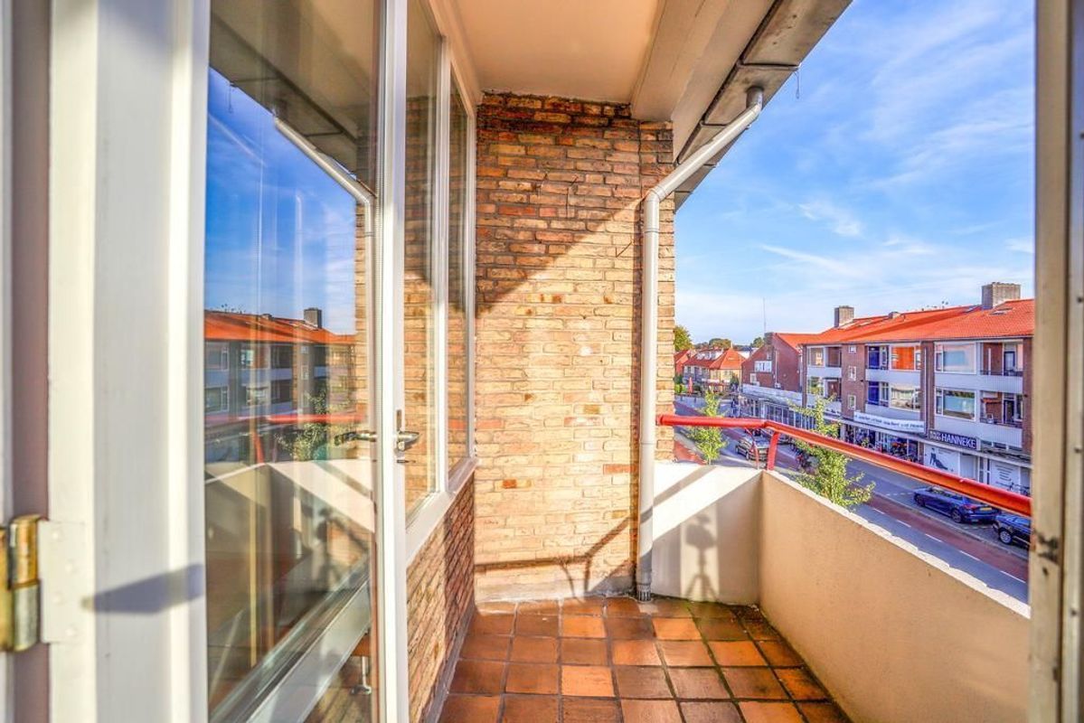 Everard Meysterweg 57-C Photo Blur 12