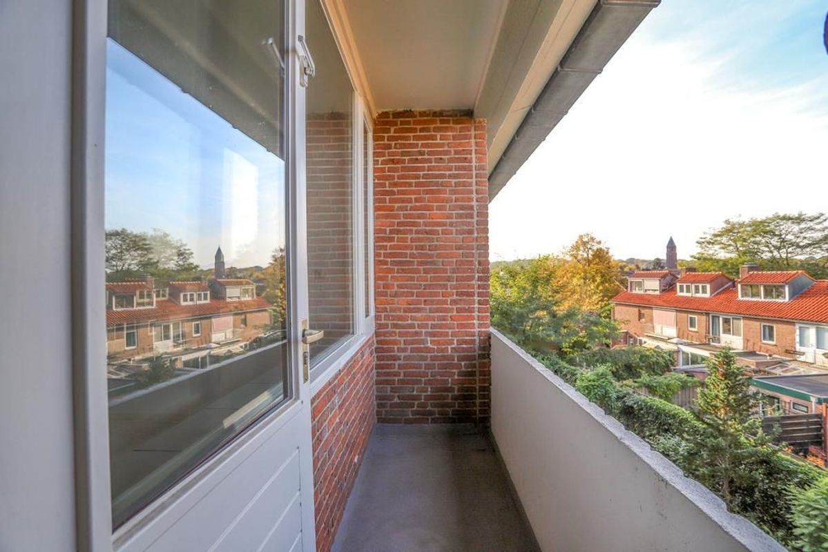 Everard Meysterweg 57-C Photo Blur 15