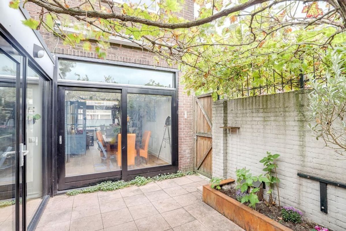 Vaartscherijnstraat 1 Photo Blur 26