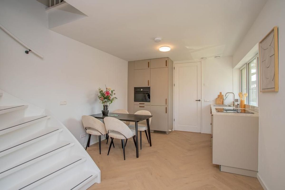 Vleutenseweg 460-A Photo Blur 9