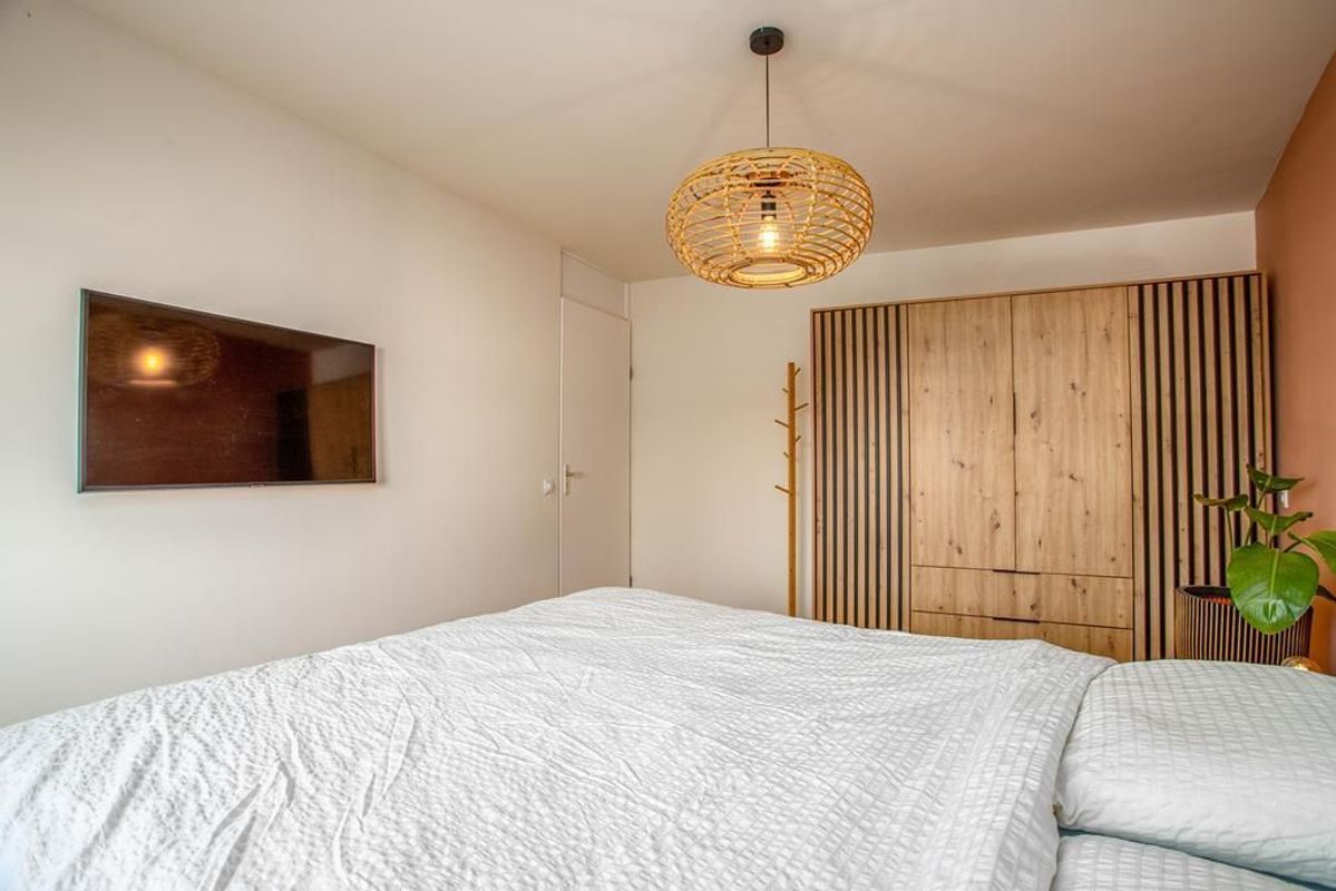 Atalantaberm 21 Photo Blur 16