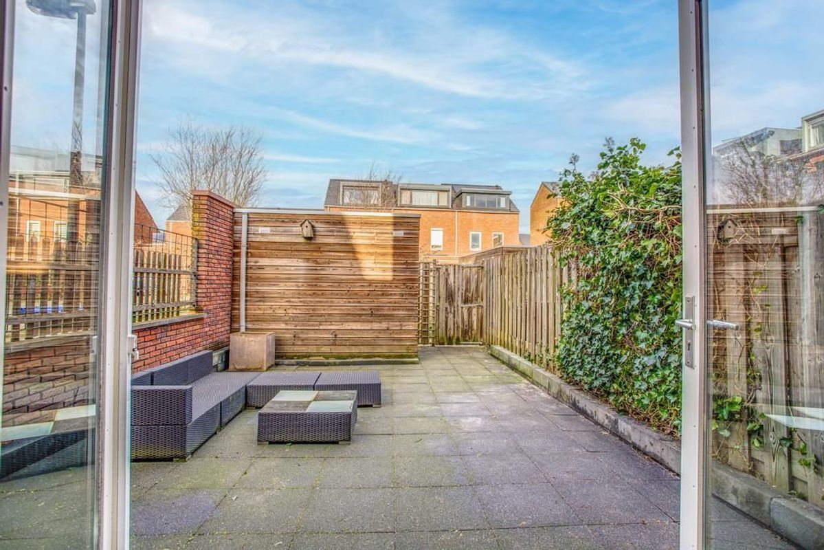 Crouweldijk 82 Photo Blur 2