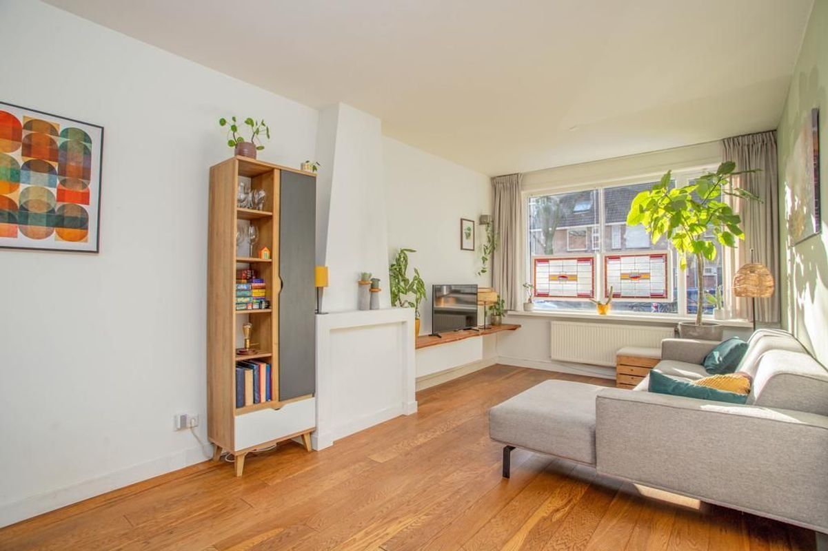 Waalstraat 69 Photo Blur 3