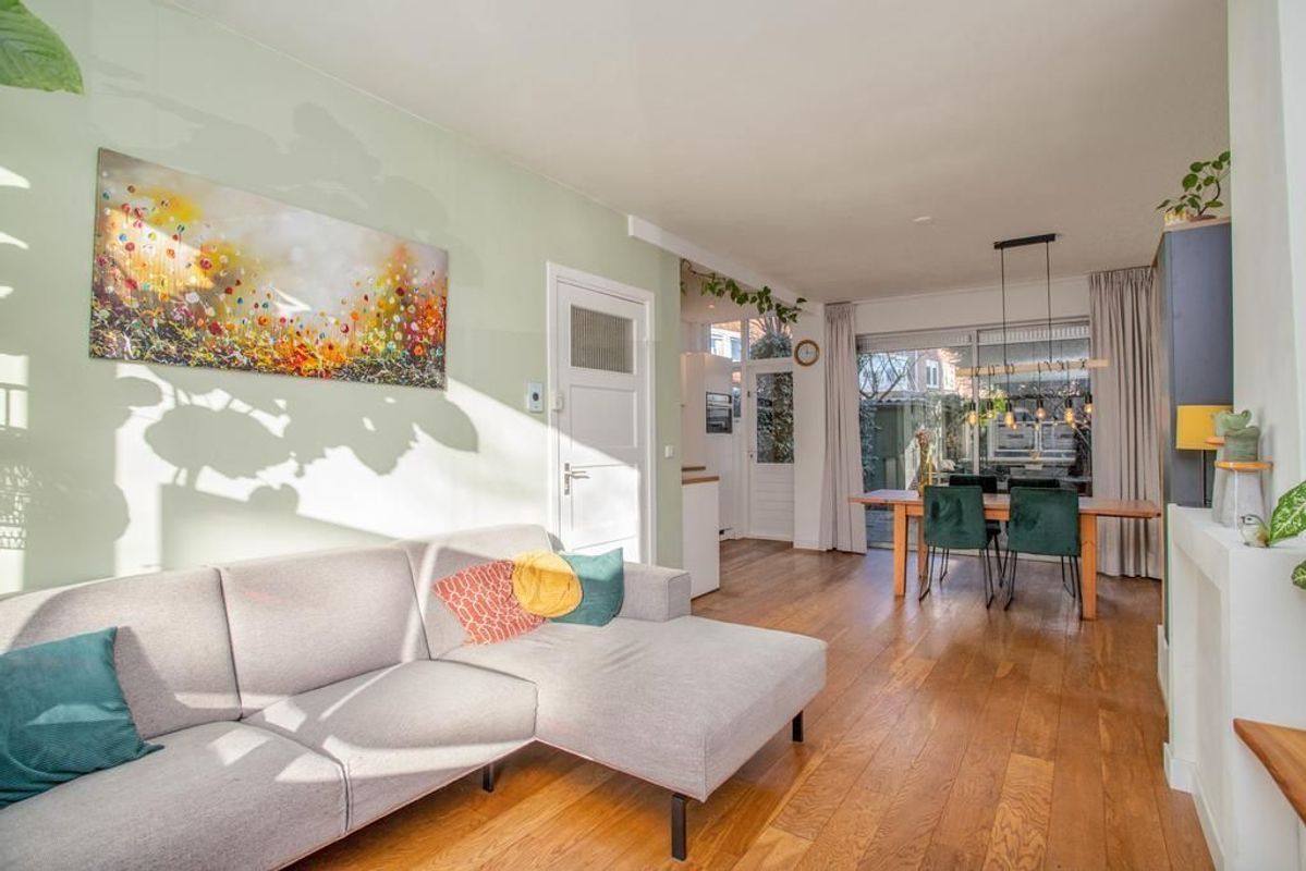 Waalstraat 69 Photo Blur 5