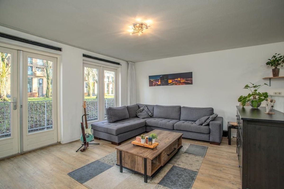 Heivlinder 27 Photo Blur 4