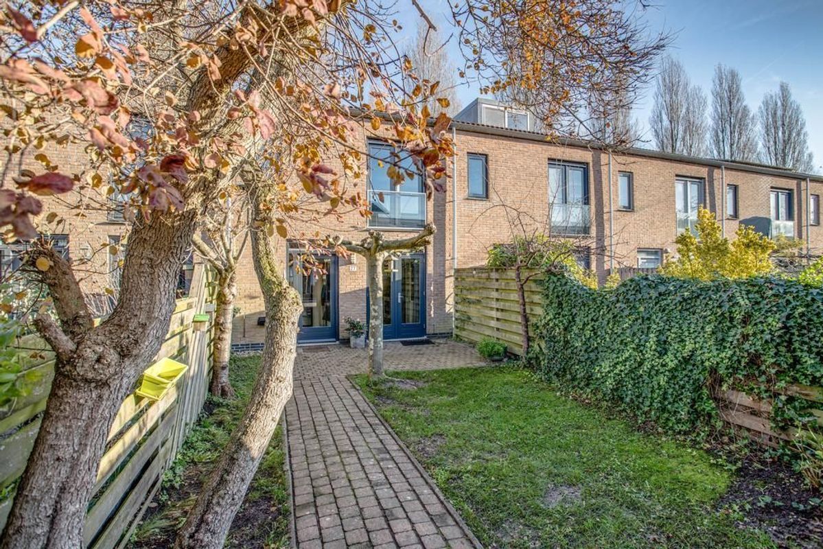 Heivlinder 27 Photo Blur 30