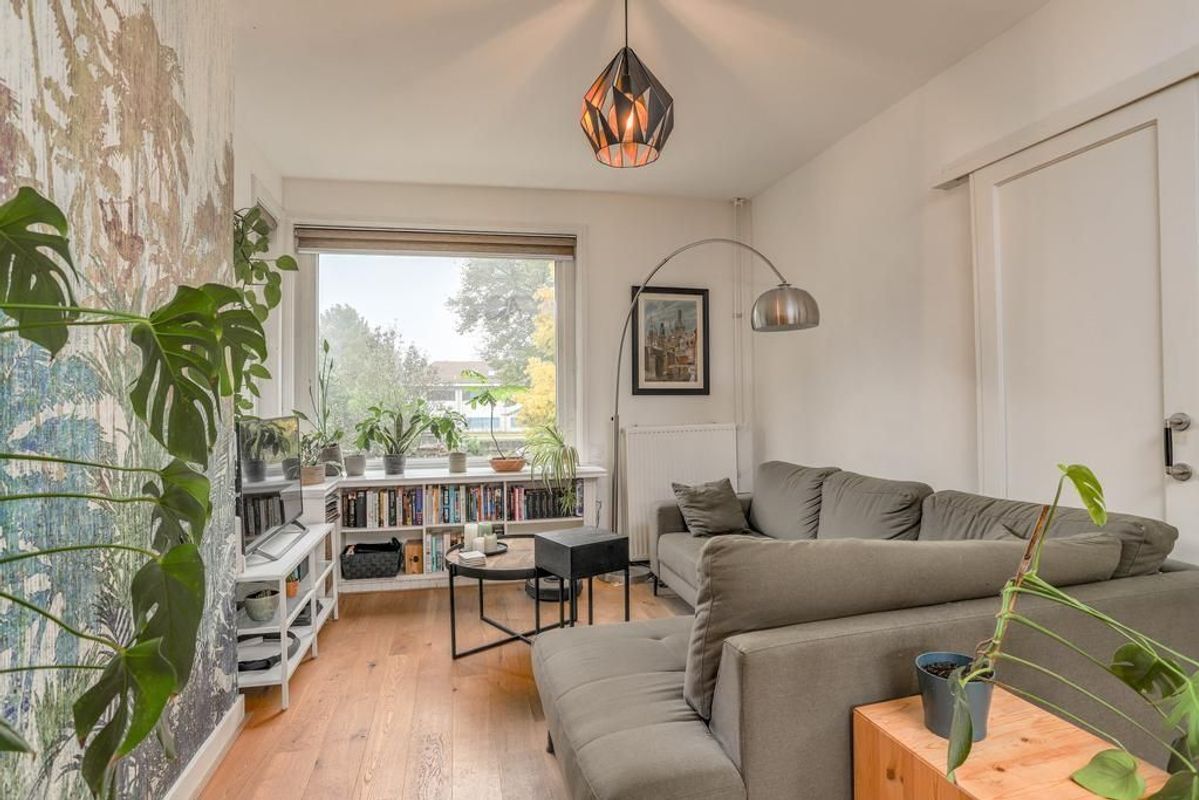 Merwedekade 231-BSA Photo Blur 2