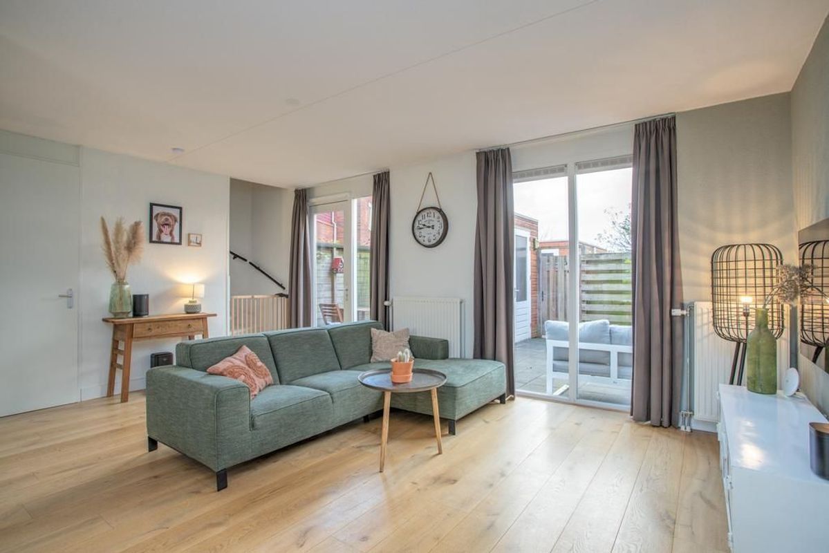 Van Eesterenstraat 23 Photo Blur 2