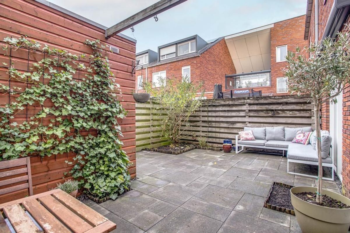 Van Eesterenstraat 23 Photo Blur 20