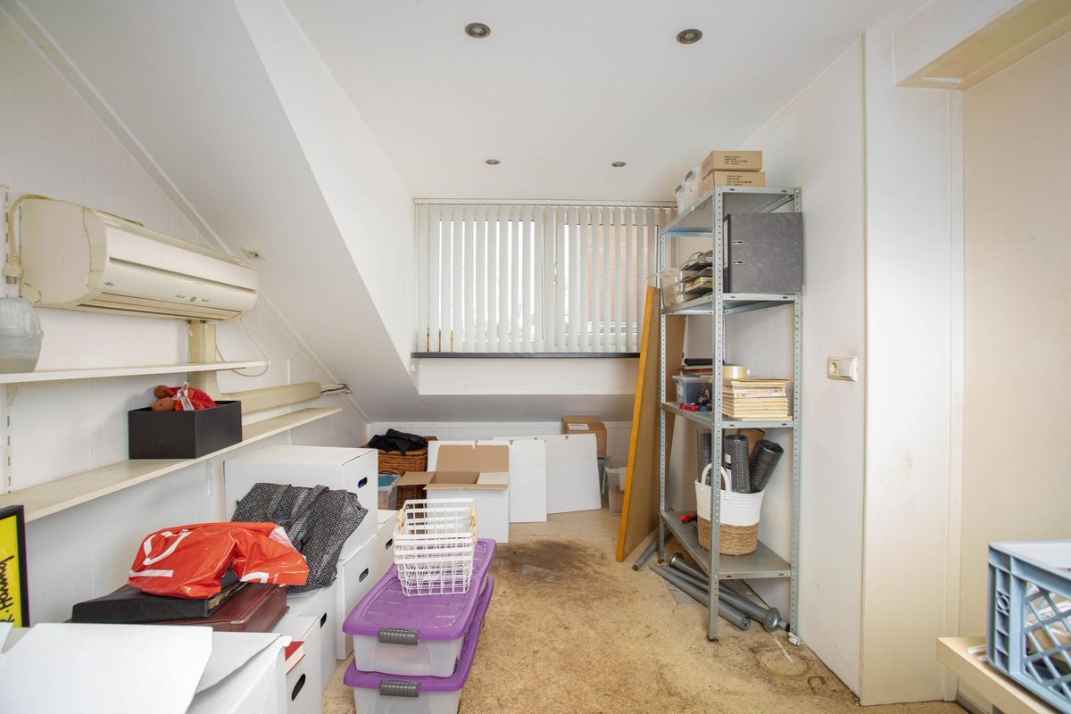 Graaf Walramhof 6 Photo Blur 25