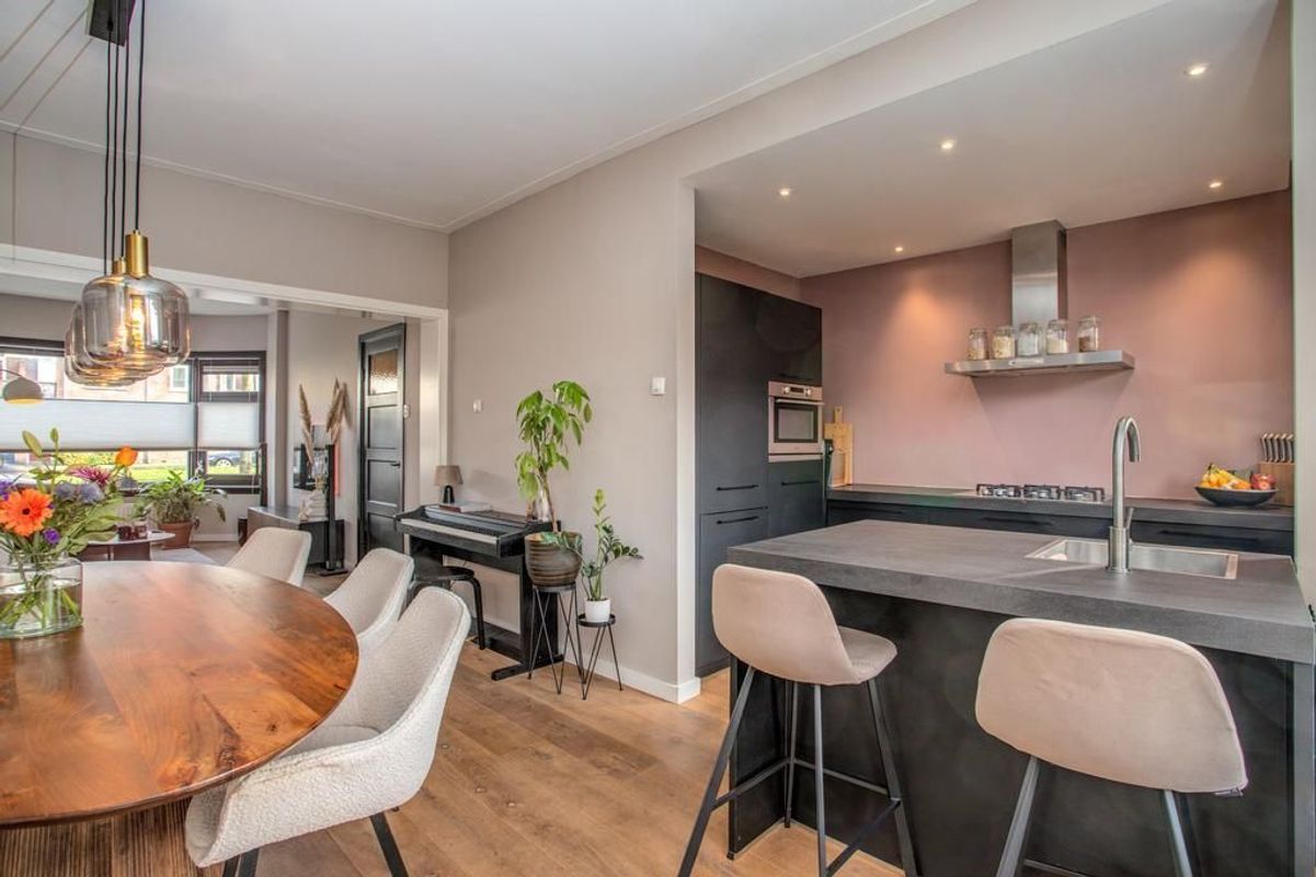 Croeselaan 349 Photo Blur 12