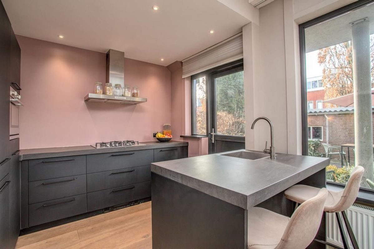 Croeselaan 349 Photo Blur 14