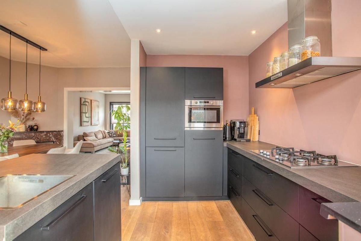 Croeselaan 349 Photo Blur 16