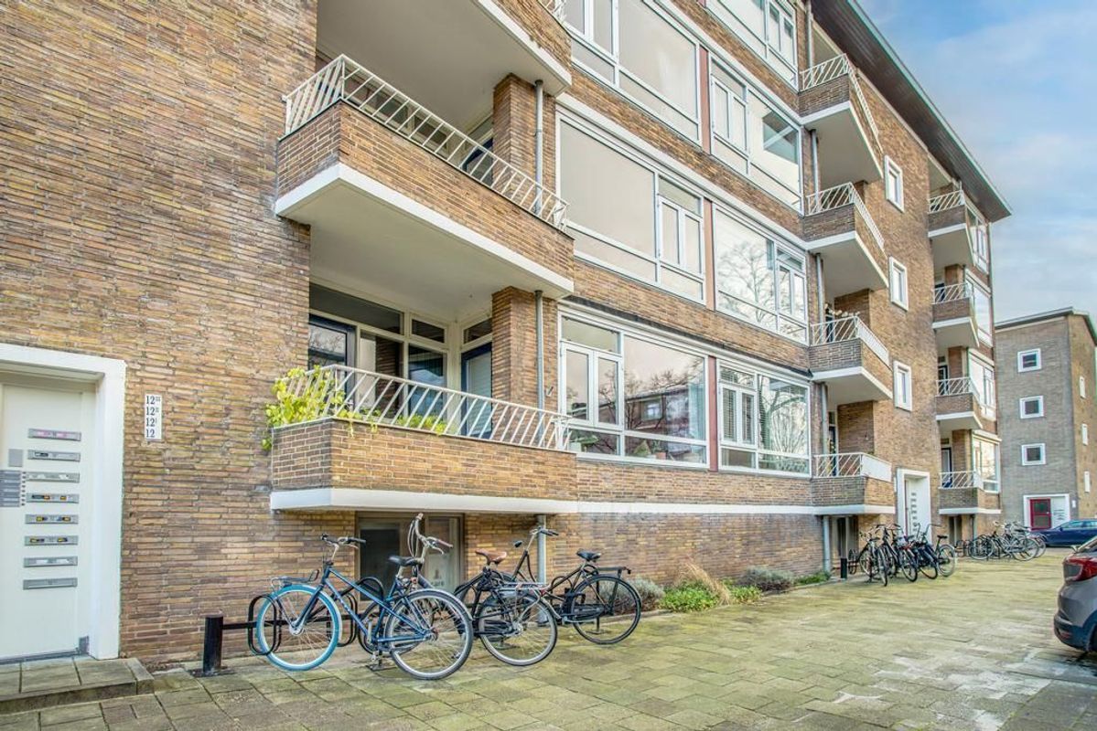 Ruygenhoeklaan 12 Photo Blur 1