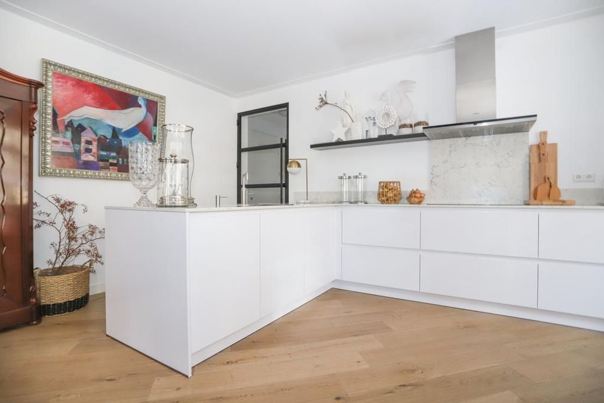 Luxemburgpromenade 108 Photo Blur 10