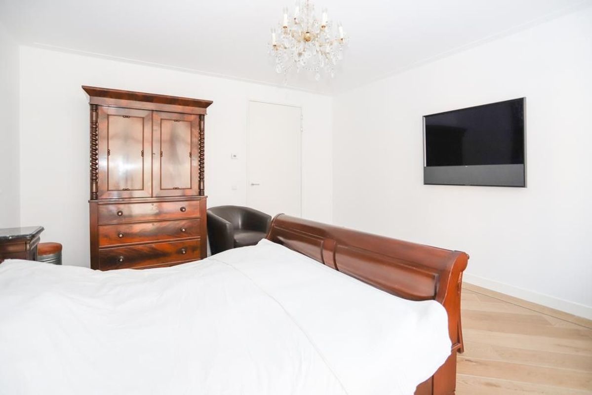 Luxemburgpromenade 108 Photo Blur 27