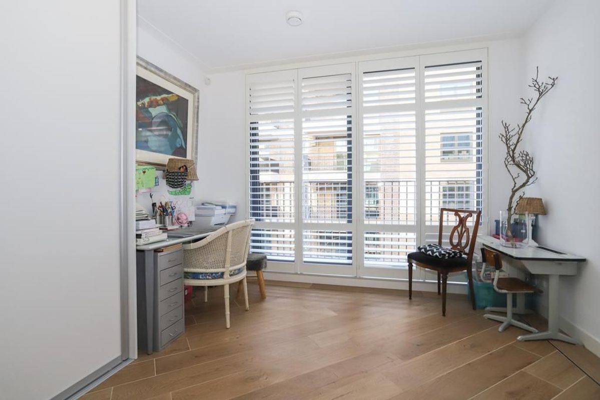 Luxemburgpromenade 108 Photo Blur 28