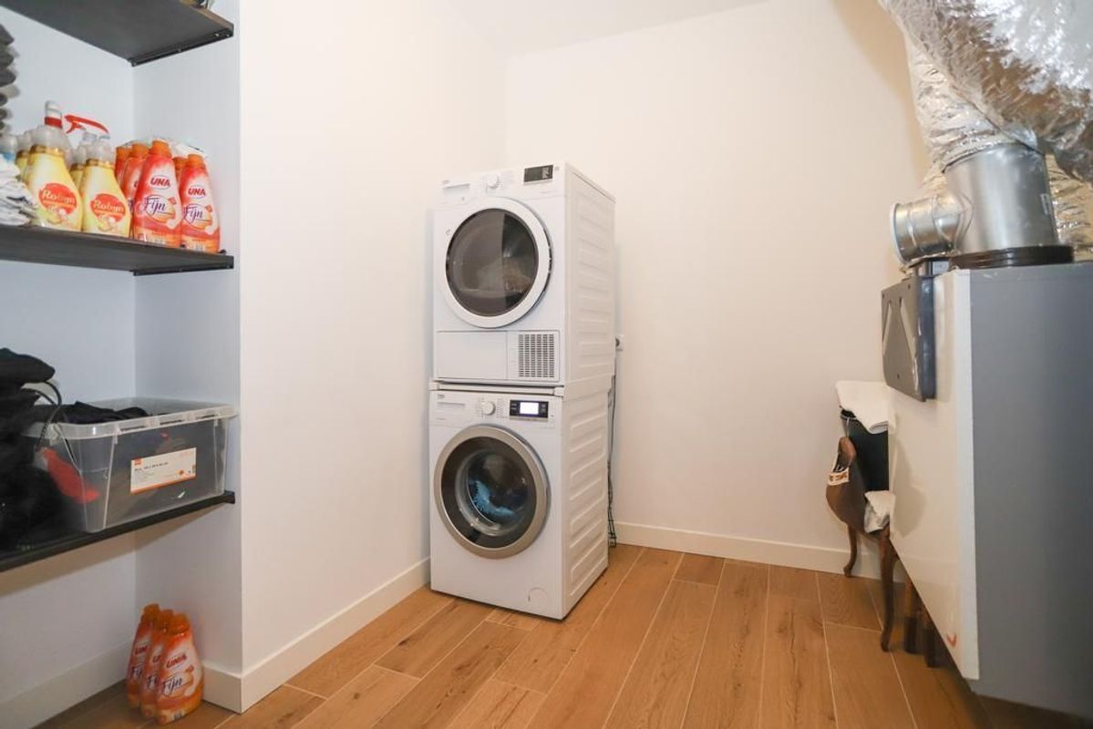 Luxemburgpromenade 108 Photo Blur 34