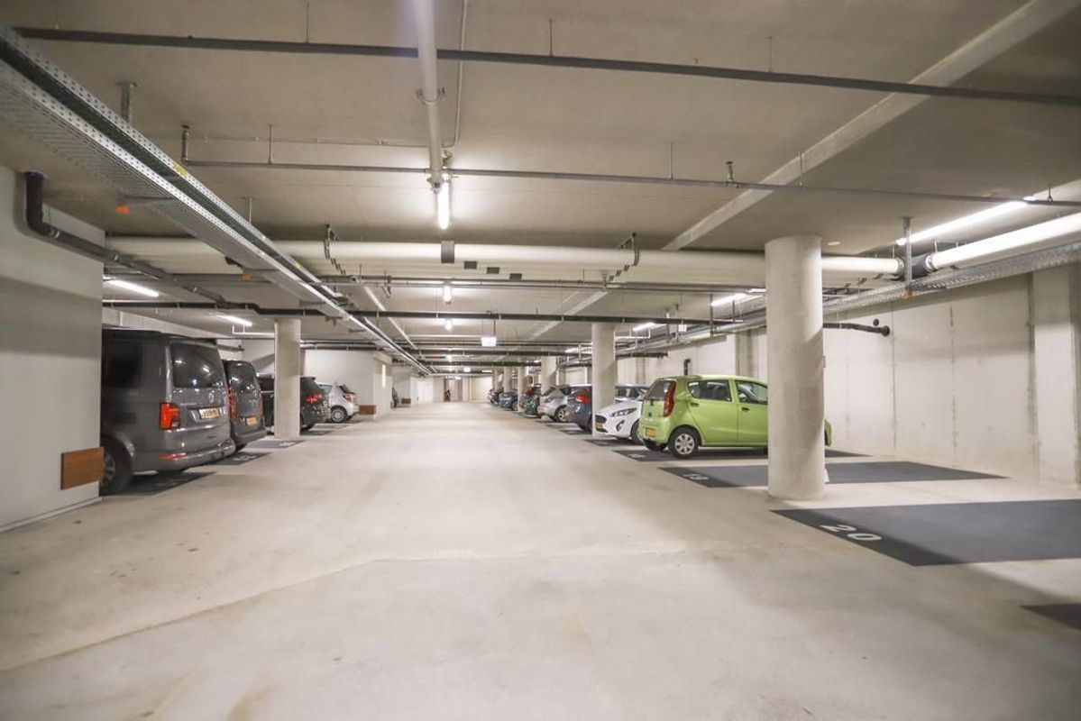 Luxemburgpromenade 108 Photo Blur 38