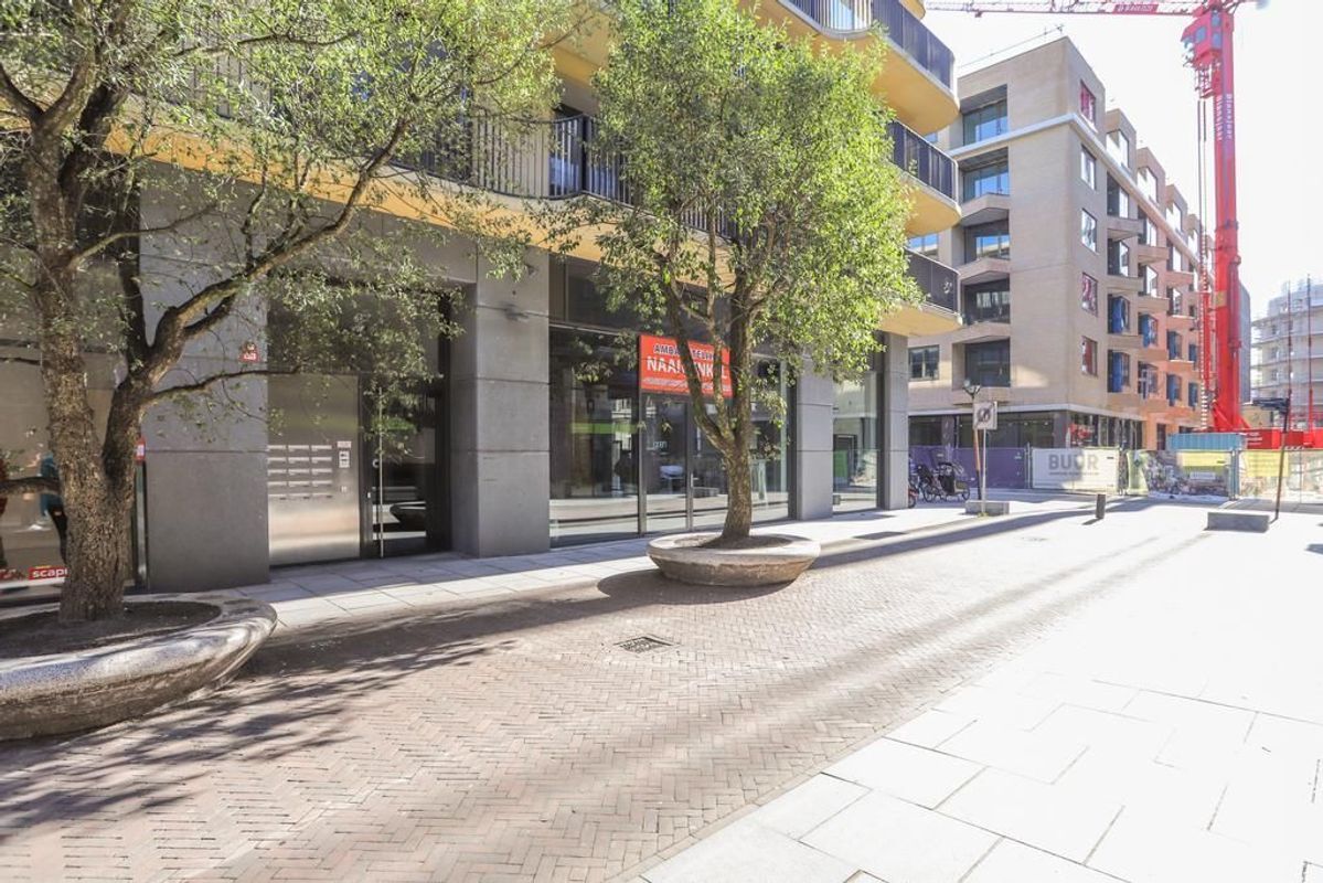 Luxemburgpromenade 108 Photo Blur 42