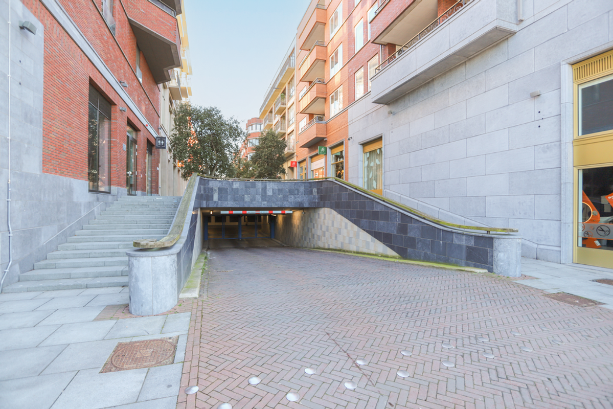 Luxemburgpromenade 108 Photo Blur 49