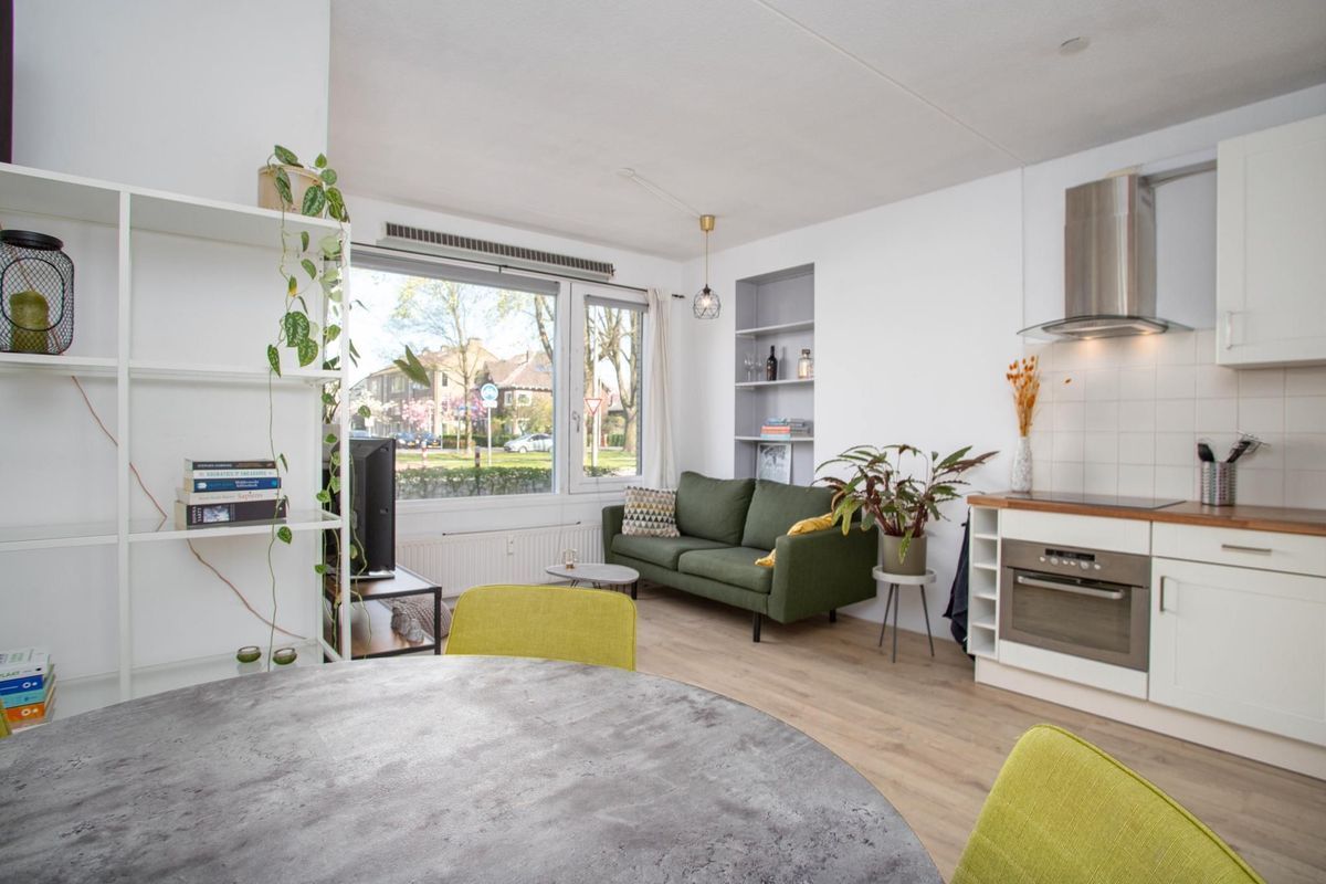 Prins Bernhardlaan 120 Photo Blur 1