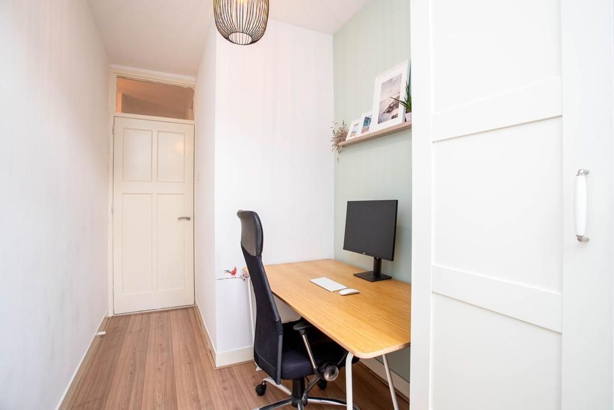 Johannes van Andelstraat 28 Photo Blur 12