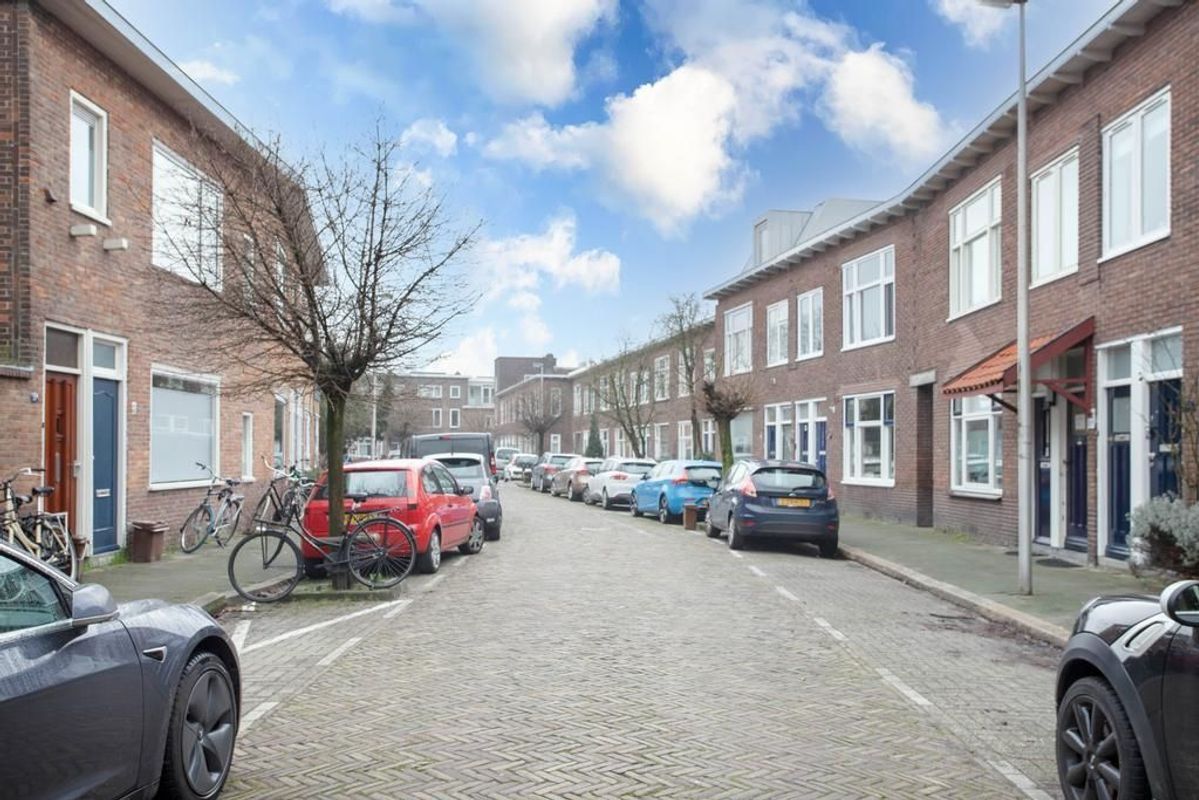 Johannes van Andelstraat 28 Photo Blur 22