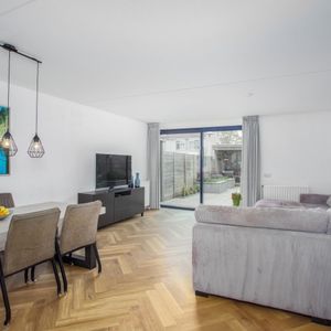 Dampkring 19 Photo 4