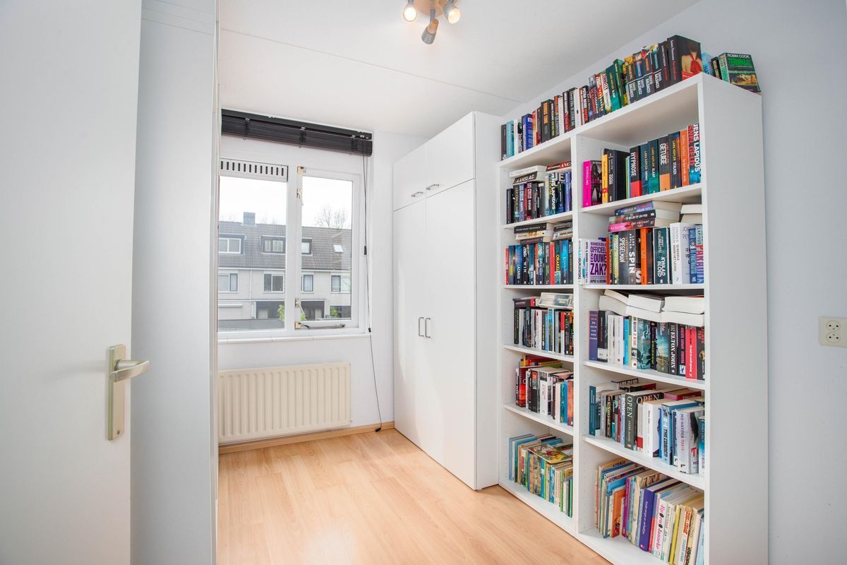 Dampkring 19 Photo Blur 16