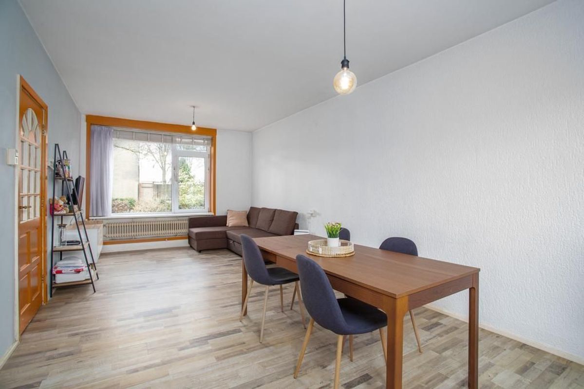 Jasondreef 12 Photo Blur 1