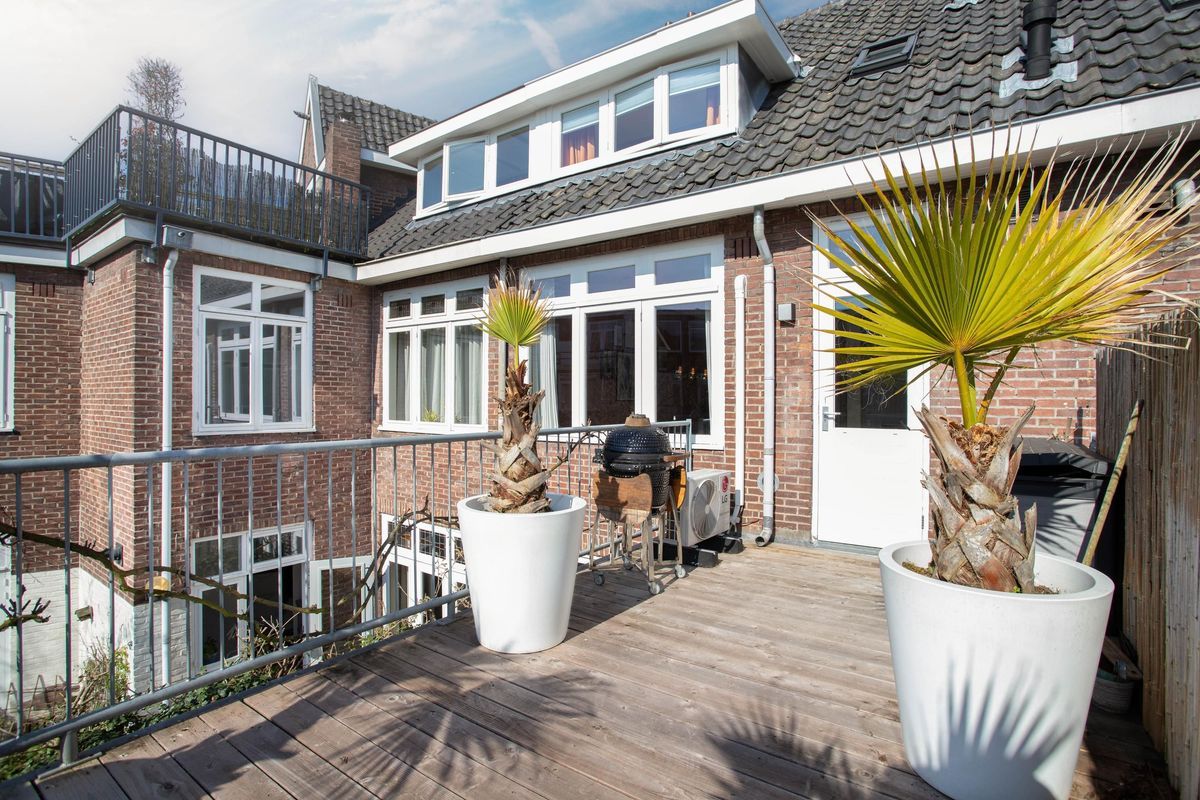 Bolksbeekstraat 22-B Photo Blur 1