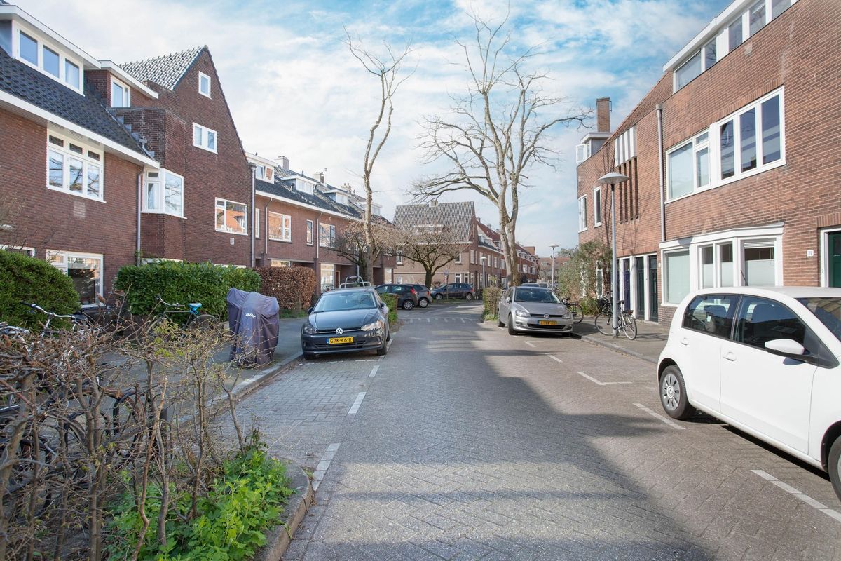 Bolksbeekstraat 22-B Photo Blur 29