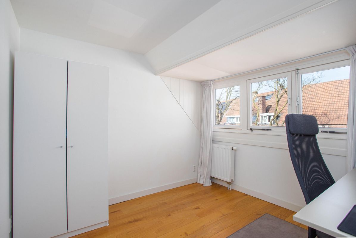 Bolksbeekstraat 22-B Photo Blur 21