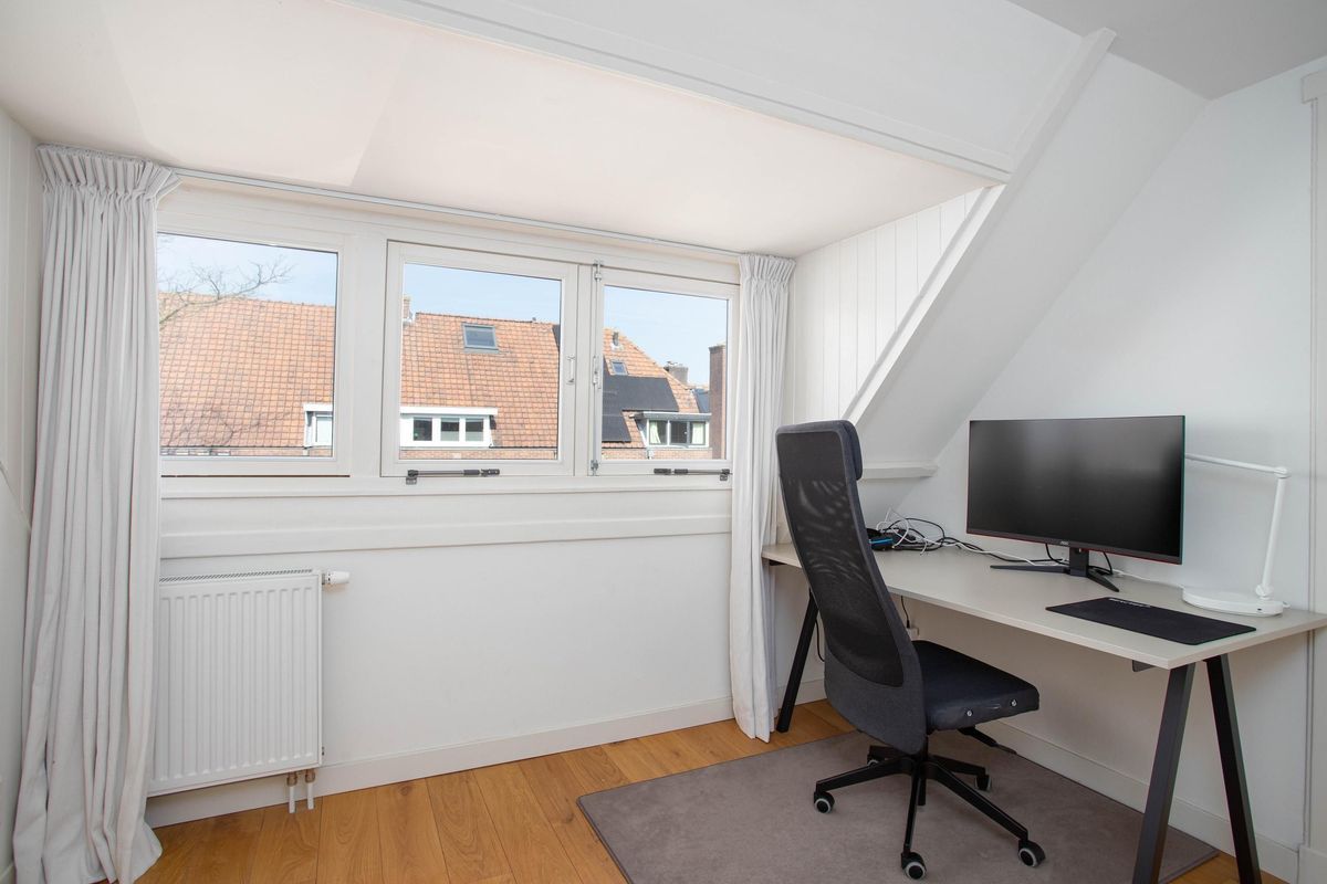 Bolksbeekstraat 22-B Photo Blur 22