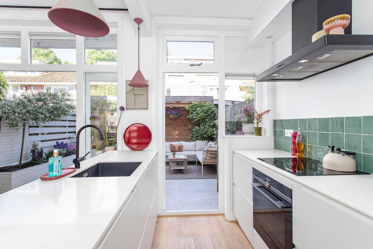 W.A. Vultostraat 141 Photo Blur 18