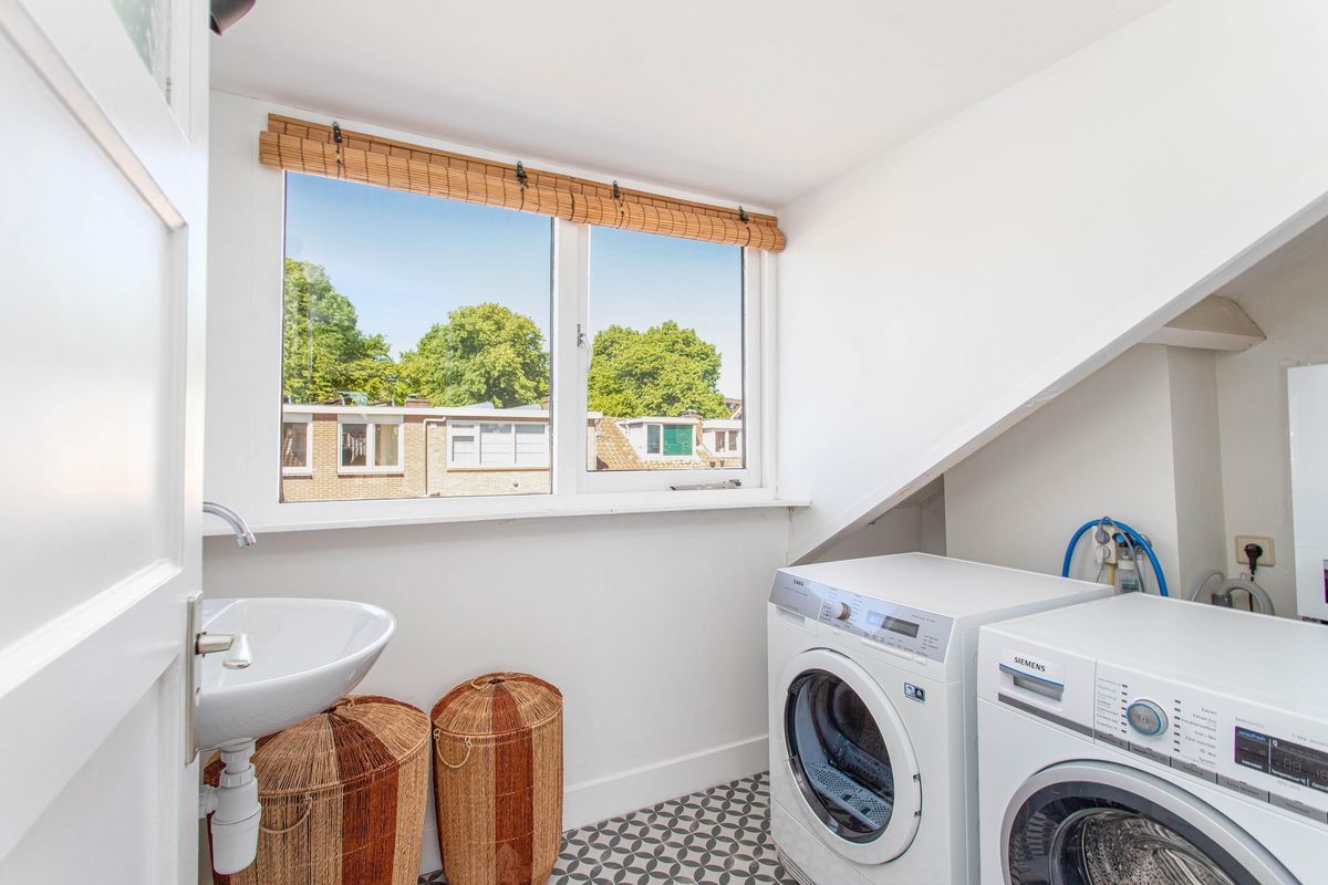 W.A. Vultostraat 141 Photo Blur 42