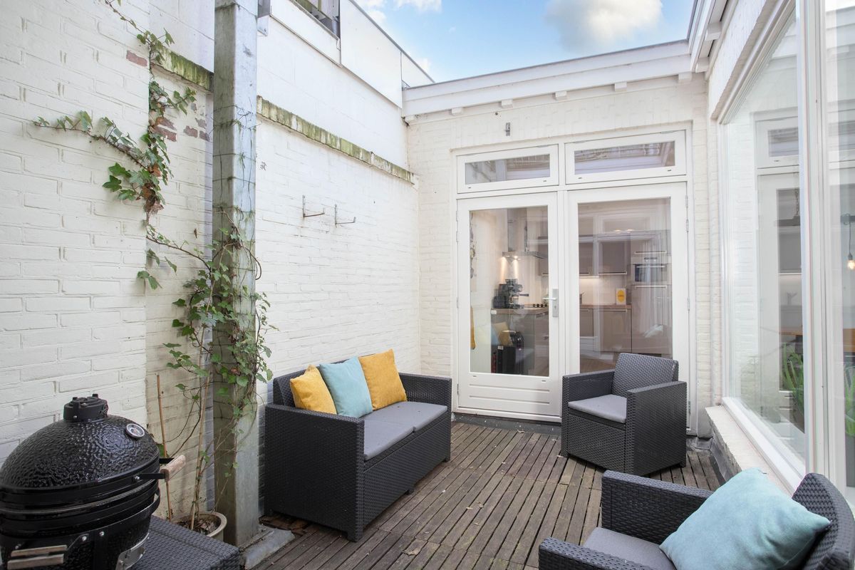 Weerdsingel W.Z. 18-C Photo Blur 13