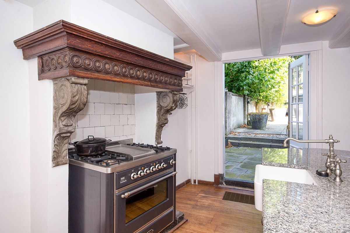 Herengracht 6 Photo Blur 10