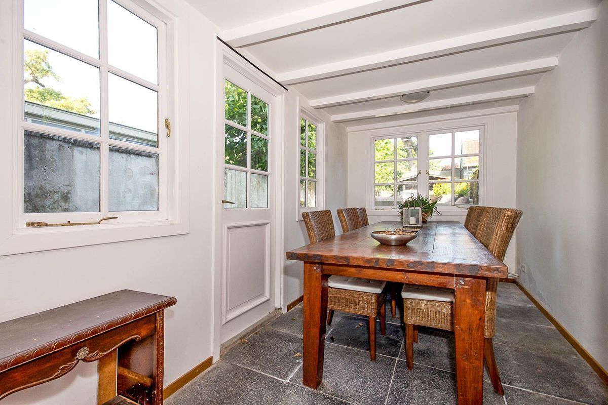 Herengracht 6 Photo Blur 11