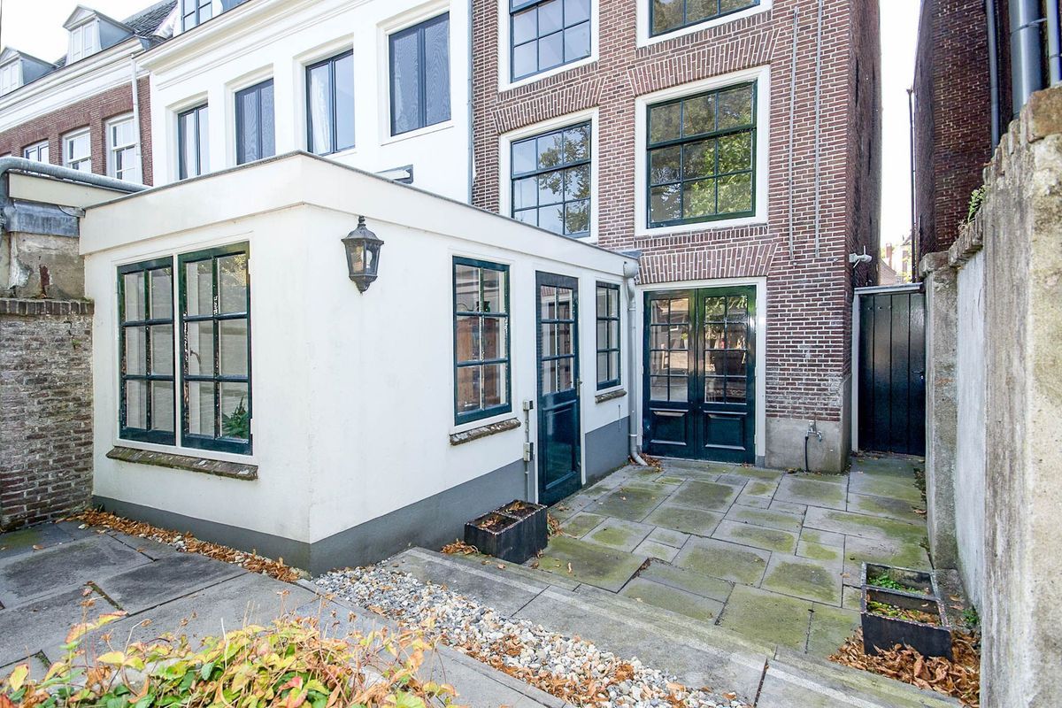 Herengracht 6 Photo Blur 14