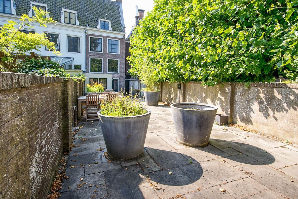 Herengracht 6 Photo Blur 15